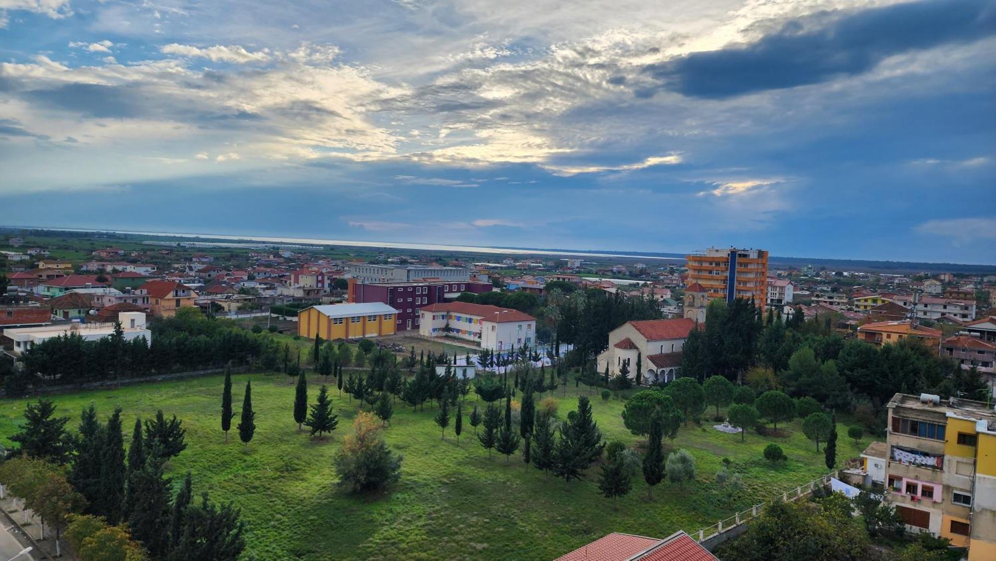Green Trails City Center Divjaka Exterior foto