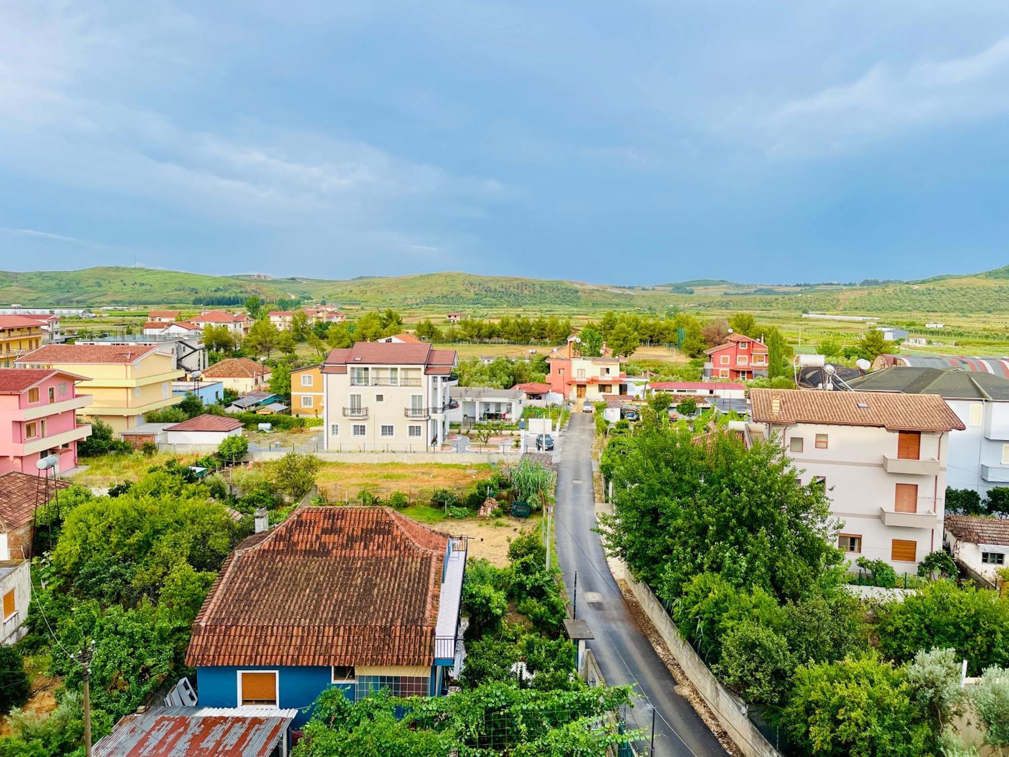 Green Trails Apartment - Fully Renovated With Mountain View Divjaka Exterior foto